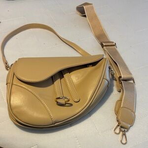 Elegant Tan Women's Bag